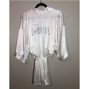Victoria’s Secret Bride Robe 💕